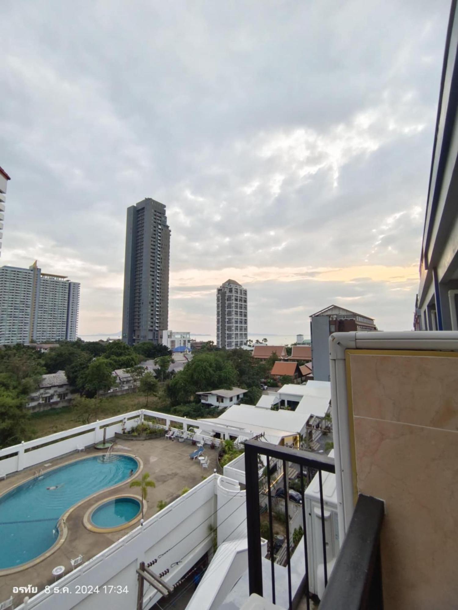 Trio Gems Condo, Pattaya Thailand Jomtien Beach Εξωτερικό φωτογραφία